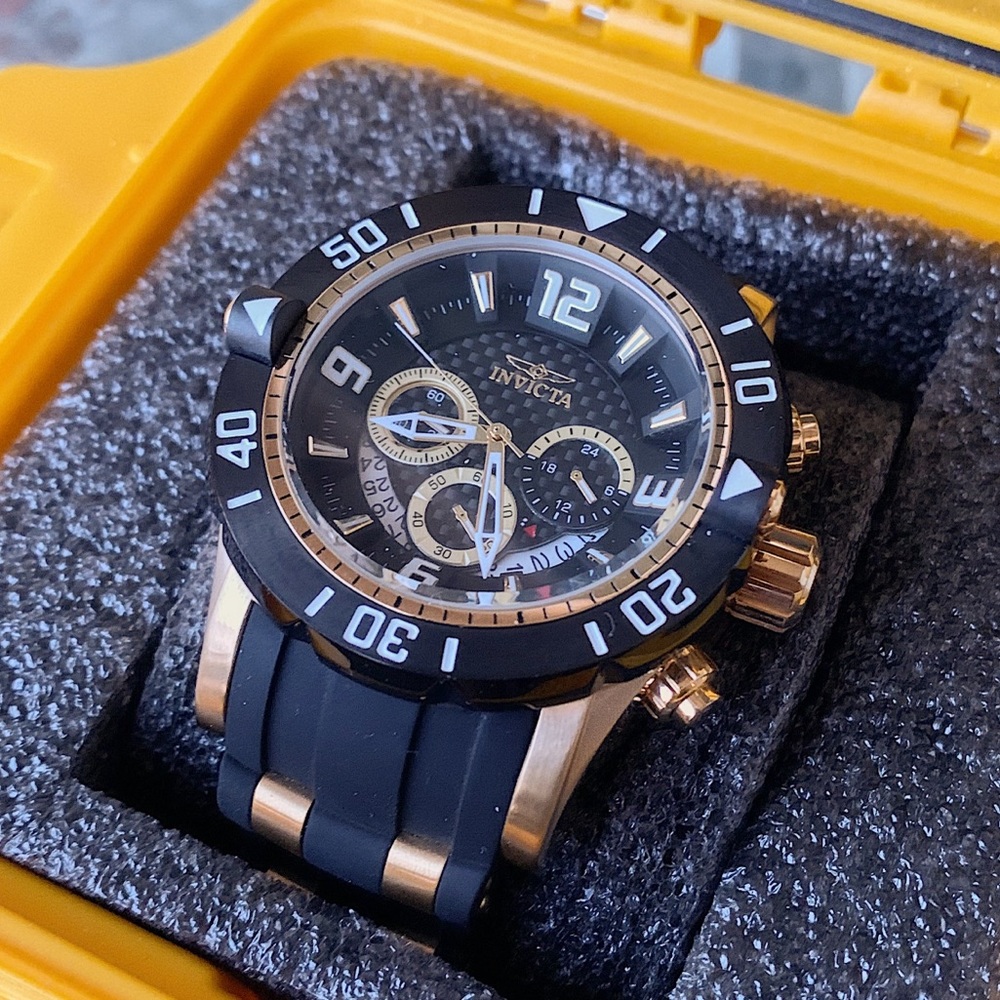 Invicta Men’s Quartz Watch